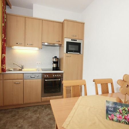 Attractive Holiday Home In Kaltenbach On The Ski Slope Stumm Kültér fotó