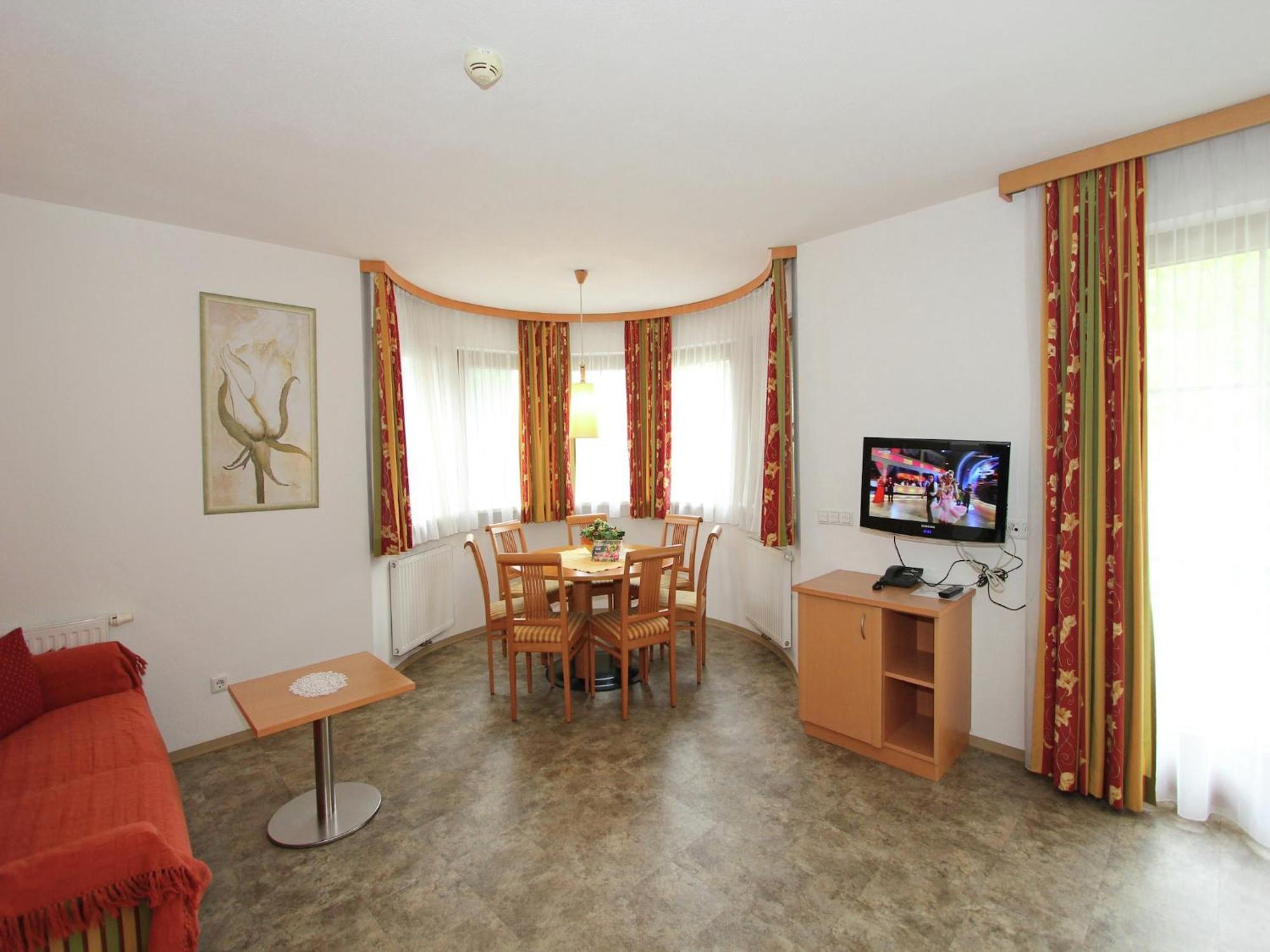 Attractive Holiday Home In Kaltenbach On The Ski Slope Stumm Kültér fotó